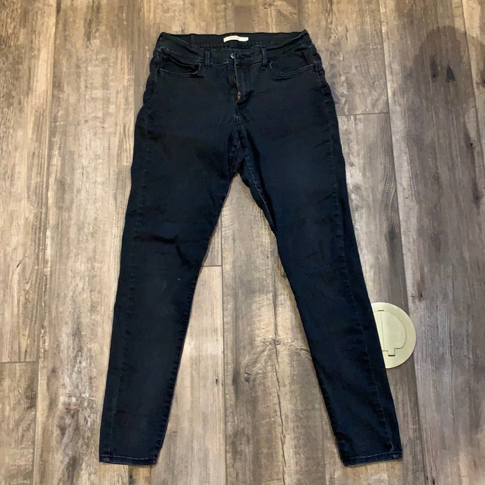 Levi’s 710 Super Skinny Jeans